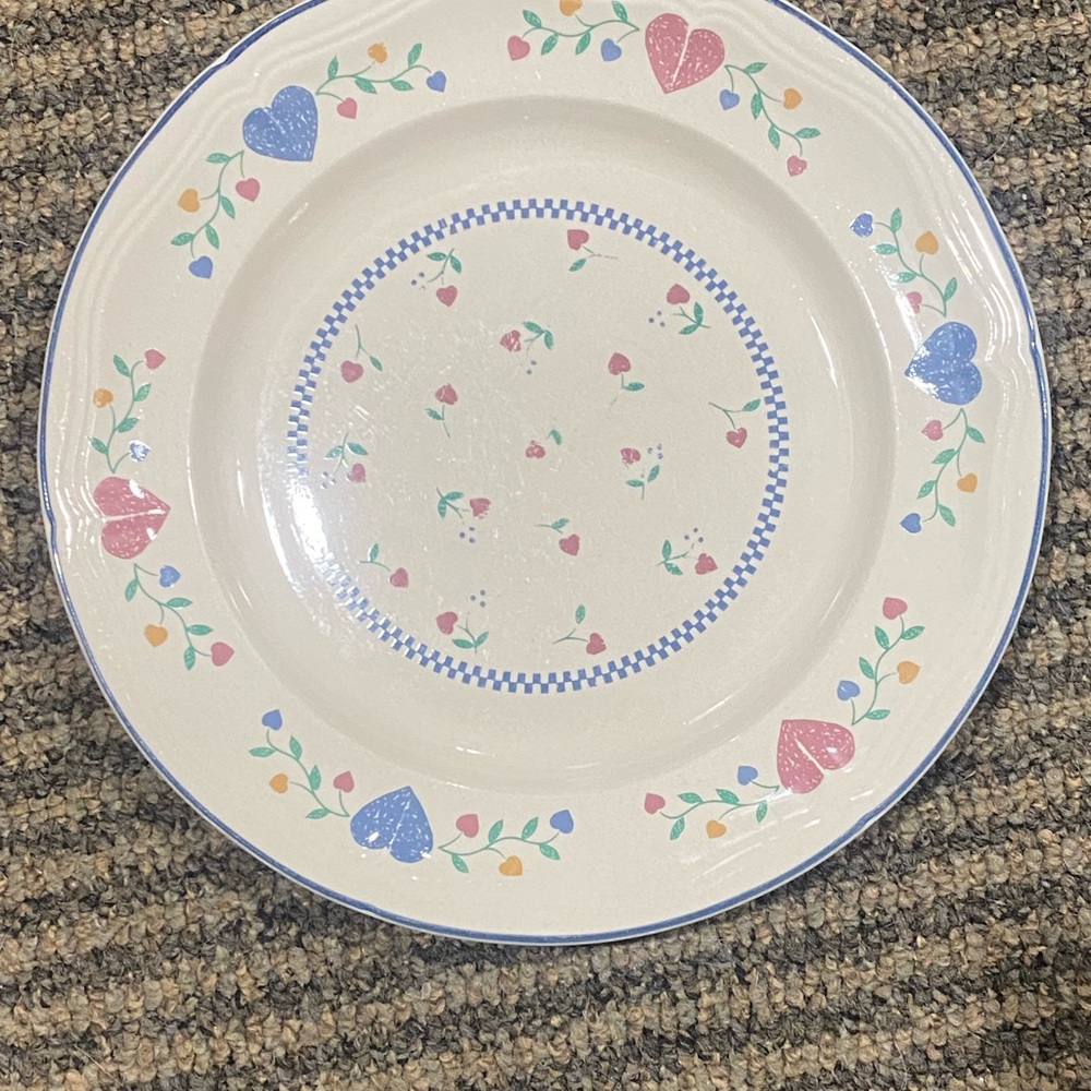 Floral Heart Patterned Plate